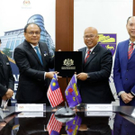 UM SAMBUT KEHADIRAN PEGUAM NEGARA DALAM MAJLIS MENANDATANGANI MOU UM–AGC